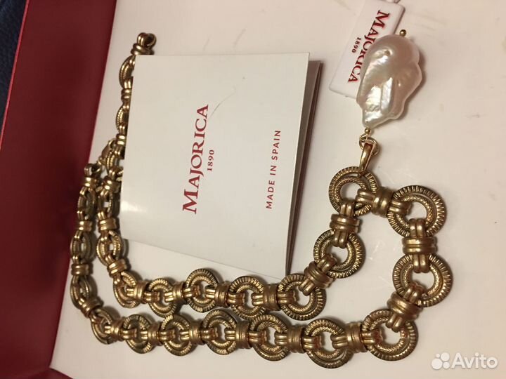 Колье с перламутром