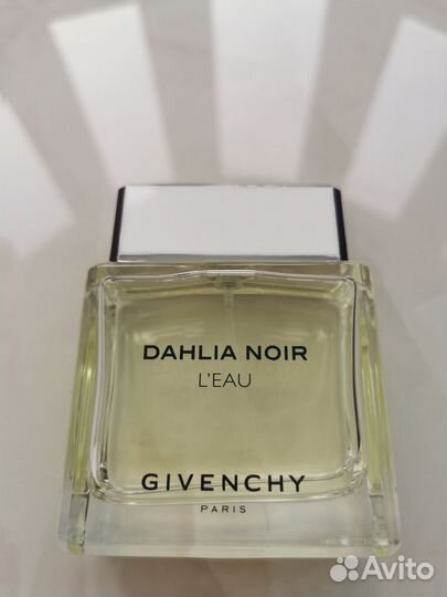 Givenchy Dahlia Noir L'Eau