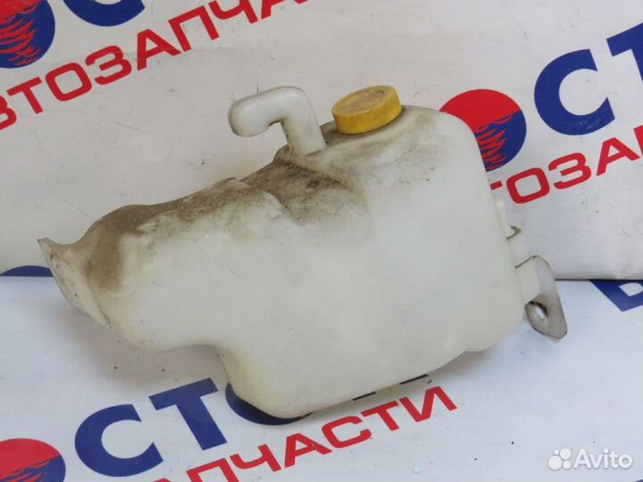 Бачок расширительный nissan bassara JU30