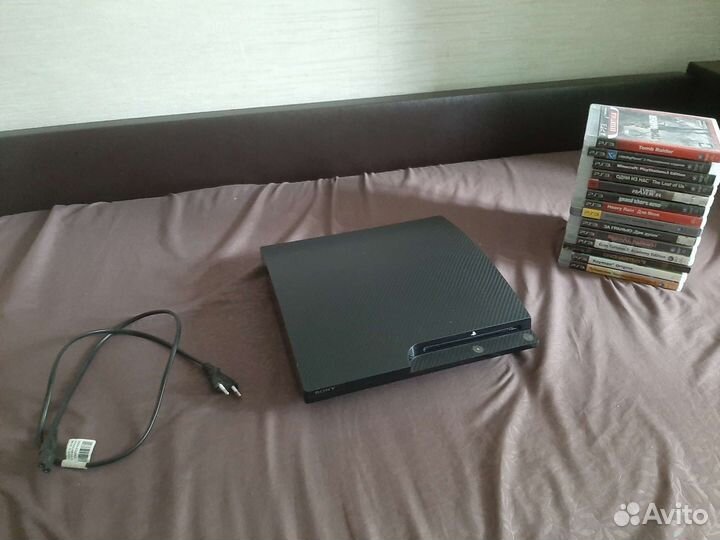 Sony playstation 3 slim карбон.покрытие + 13игр