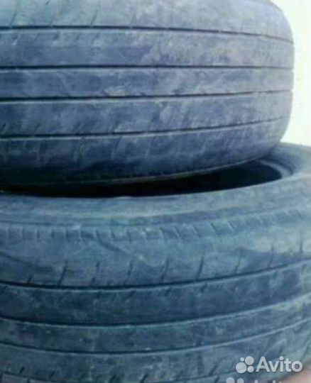 Yokohama dB Decibel E70 215/60 R16