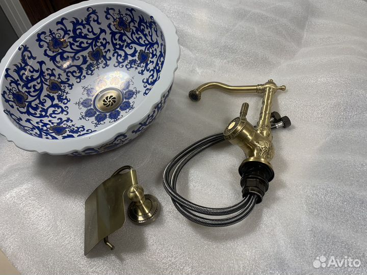 Раковина в ванную накладная бу
