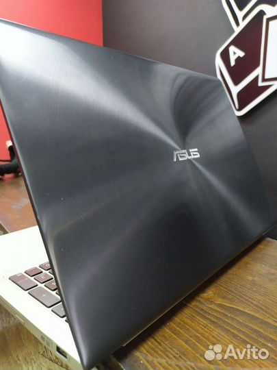 Ноутбук Asus / core i5 / IPS