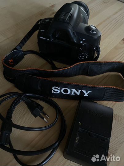 Зеркальная фотокамера Sony Alpha