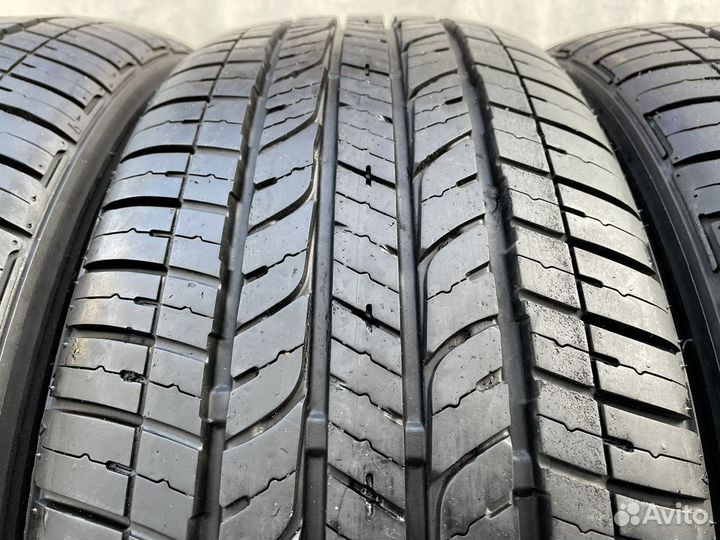 Bridgestone Dueler H/T 843 215/60 R17