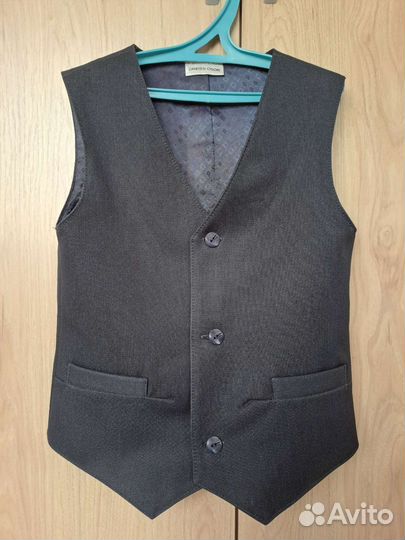 Жилетка для мальчика школьная 134