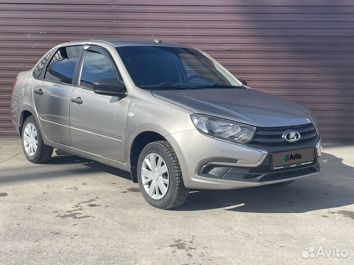 LADA Granta 1.6 МТ, 2019, 63 300 км