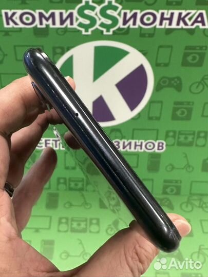 Samsung Galaxy A10, 2/32 ГБ