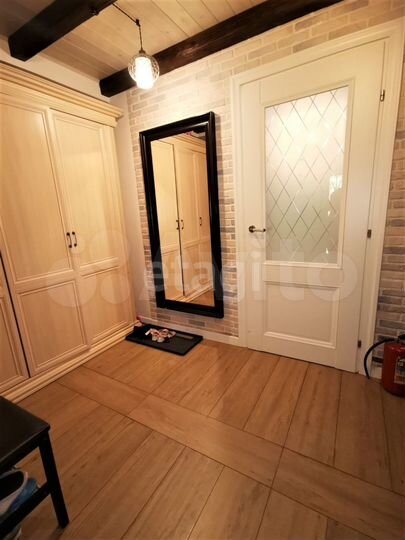 Коттедж 235,6 м² на участке 8,9 сот.