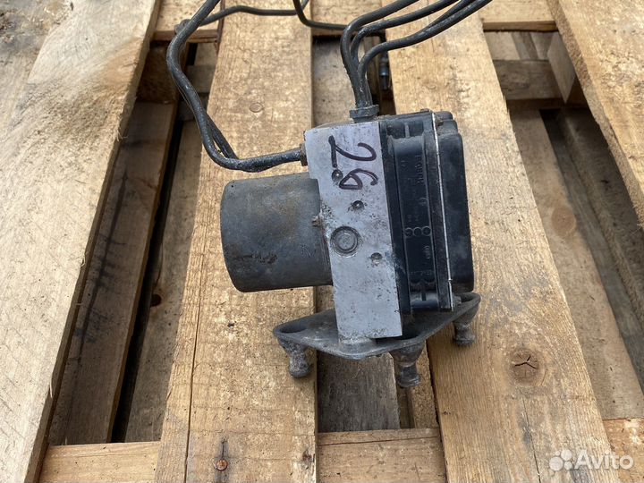 Блок абс Mercedes Vito W639