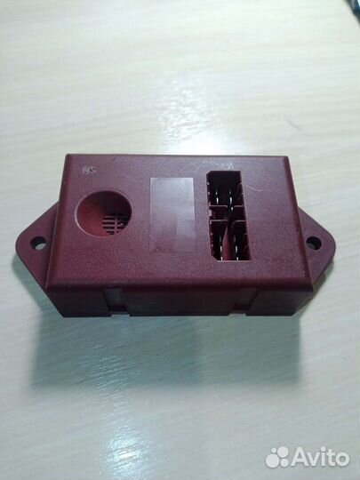 Реле поворотов 24V iveco 500372850