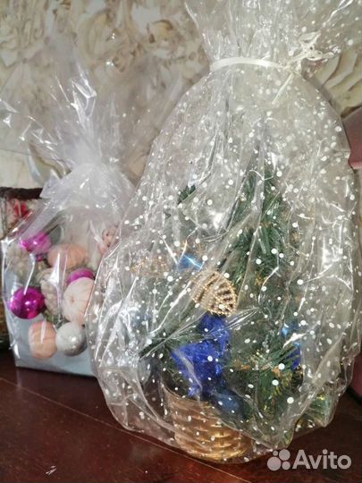 Новогодние украшения. Ёлка. Венок рождественский