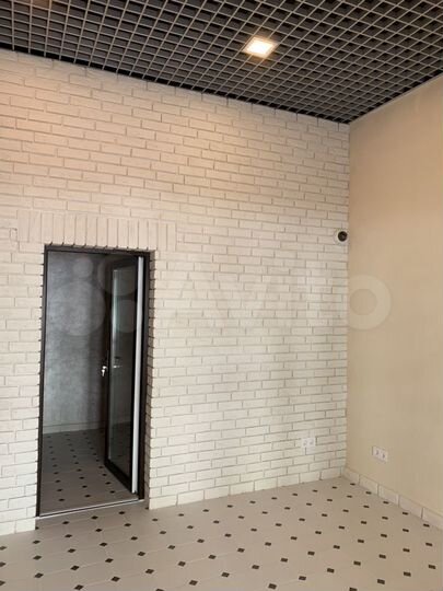 Торговая площадь, 32 м²