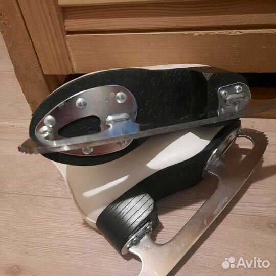 Коньки фигурные детские 29 размер