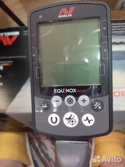 Металлоискатель Minelab equinox 800