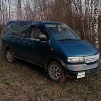 Nissan Largo 2.0 AT, 1994, 296 250 км, с пробегом, цена 253 000 руб.