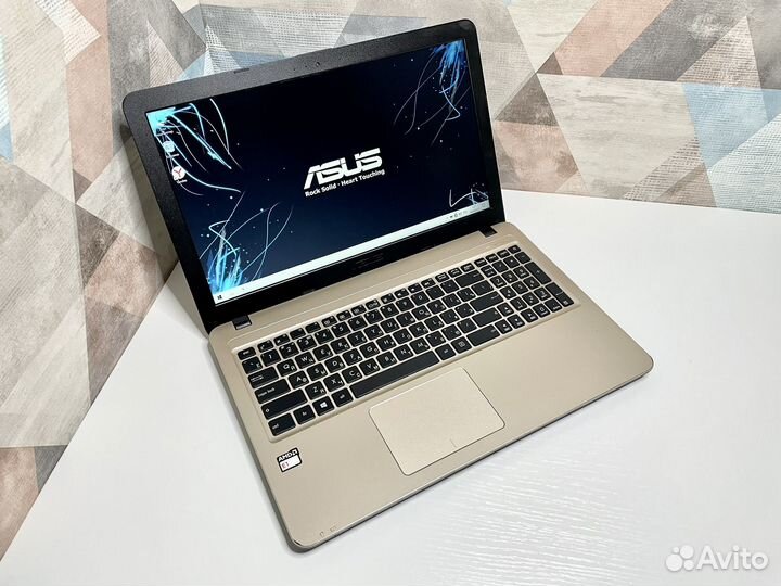 Ноутбук Asus для учебы