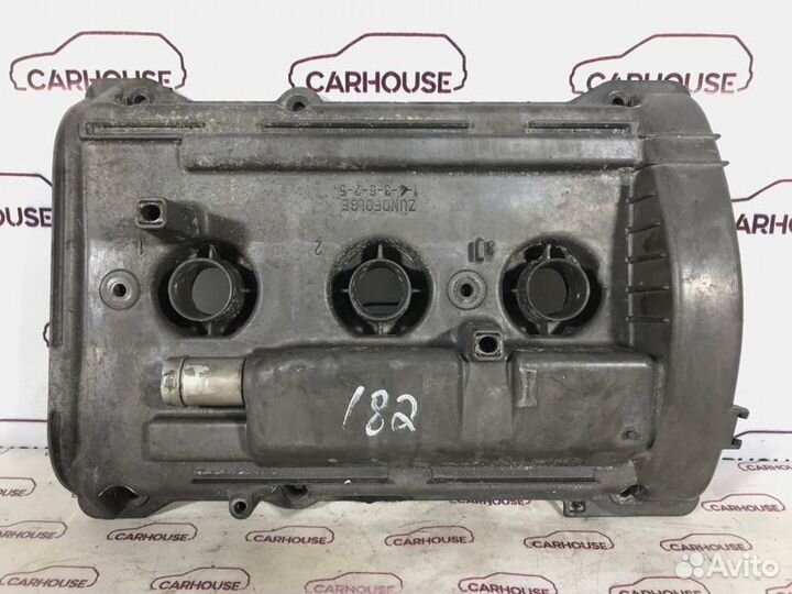 Крышка клапанов Audi A6 C5 2.4 ARJ 1998