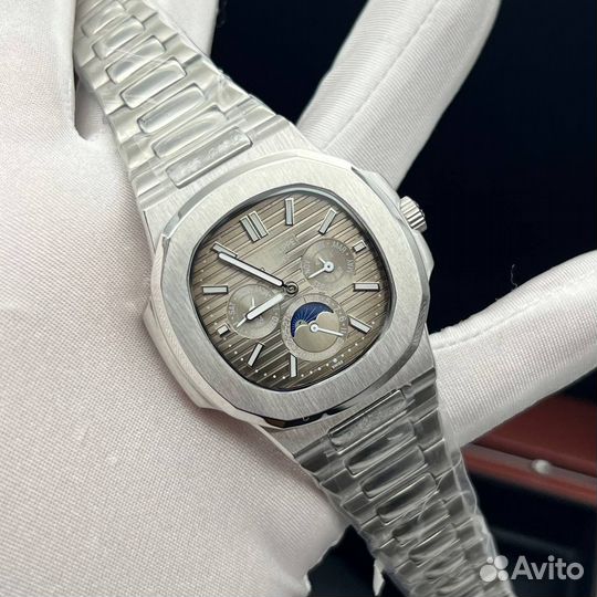 Часы patek philippe nautilus