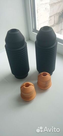 Комплект отбойников и пыльников golf 4