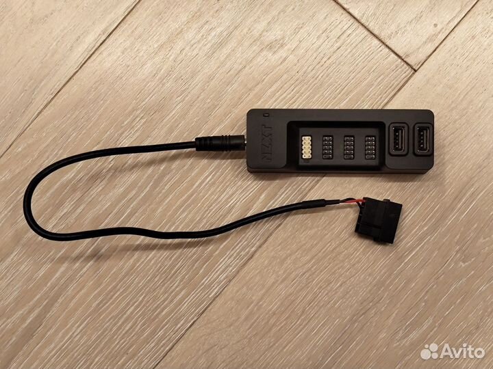 Контроллер nzxt Internal USB Hub AC-iusbh-M1