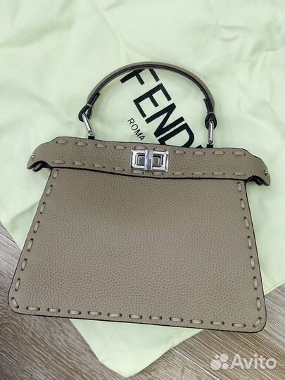 Женская сумка Fendi Pecaboo Mini