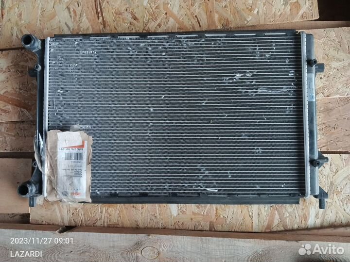 Радиатор Volkswagen Jetta B6