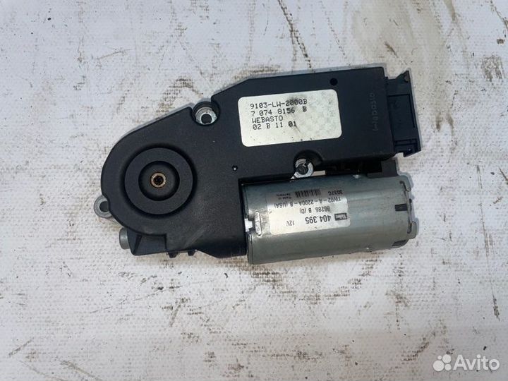 Моторчик панорамного люка Cadillac Srx FEE LH2