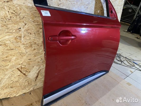 Дверь передняя правая mitsubishi outlander III