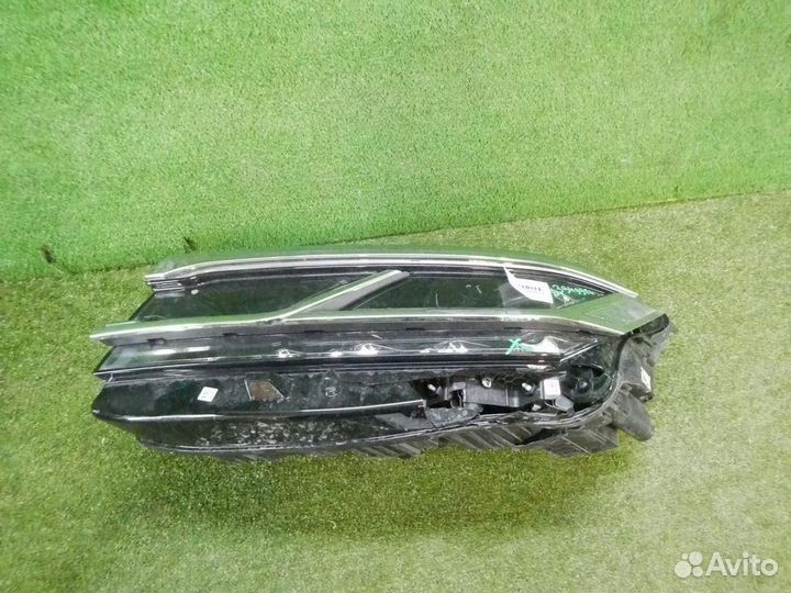 Фара левая VW Touareg 3 (2018-н.в.) LED