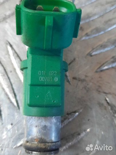 Форсунка Citroen C3 1 хэтчбек 1.4 KFV 2009