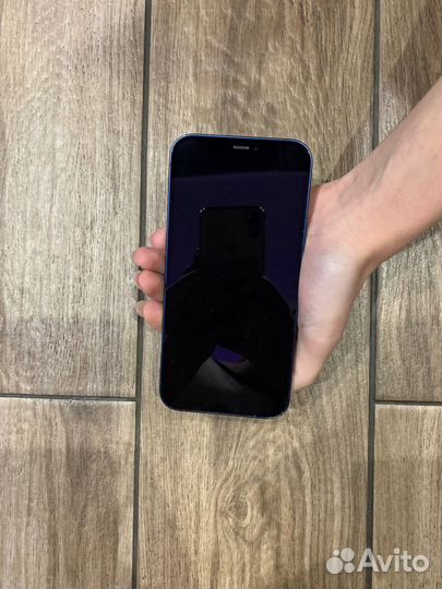 iPhone 12, 64 ГБ