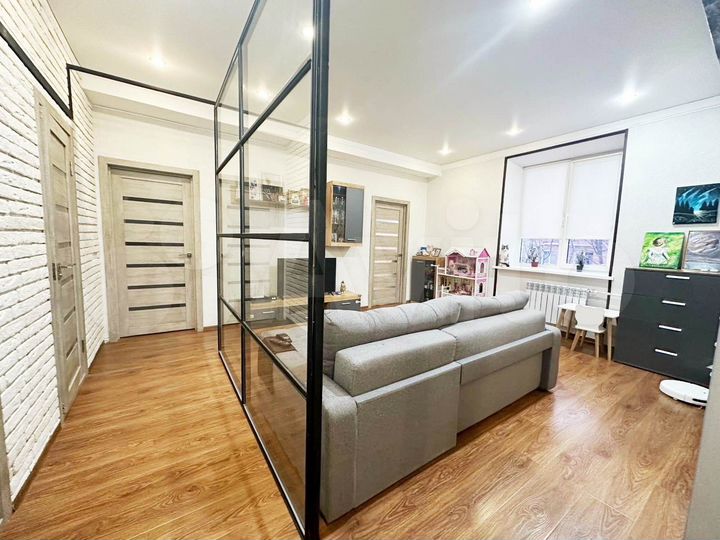 3-к. квартира, 55,1 м², 2/5 эт.