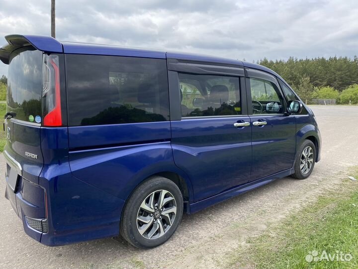 Honda Stepwgn 1.5 CVT, 2016, 160 000 км