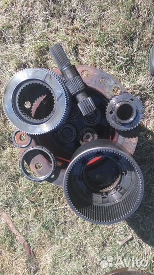 Бортовой редуктор хода экскаватора ZF APL - B 755