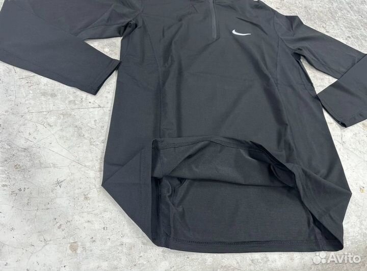 Лонгслив Nike Dri-Fit спортивный