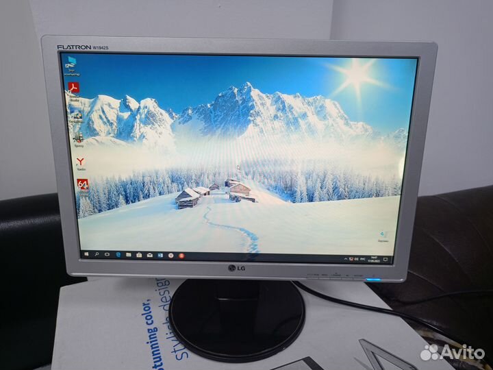 Монитор Philips