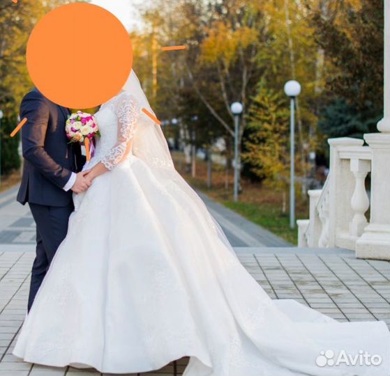 Свадебное платье б/у