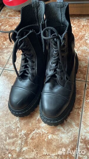 Обувь женская 38 размер