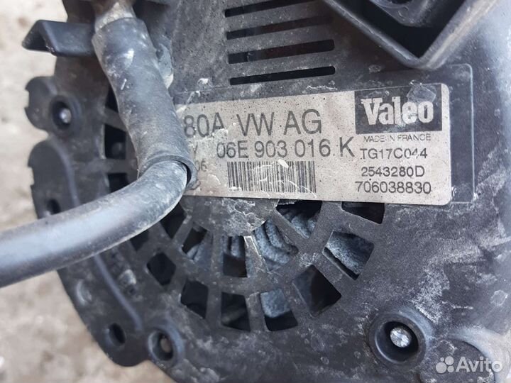 Генератор Audi A6 C6 3.2 FSI 06E903016K