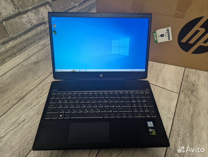Игровой HP i5-8250U/GTX 1050/8 DDR4/2 диска