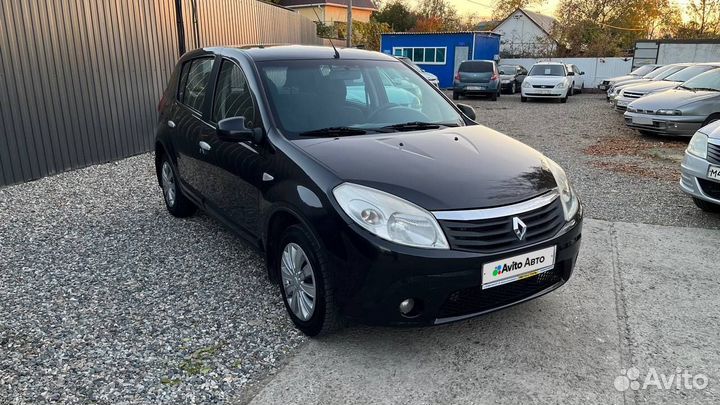 Renault Sandero 1.6 AT, 2011, 234 000 км