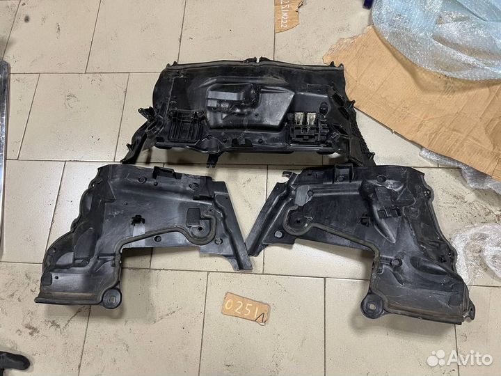 Перегородка моторного отсека Mercedes-Benz C-Class