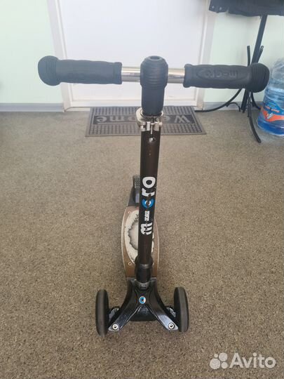 Самокат Micro Kickboard Compact