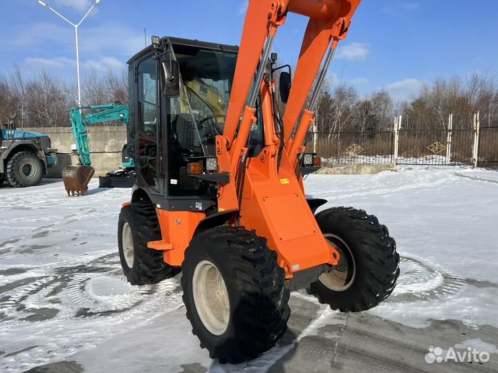 Мини-погрузчик HITACHI ZW40, 2022