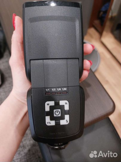 Вспышка камеры Metz