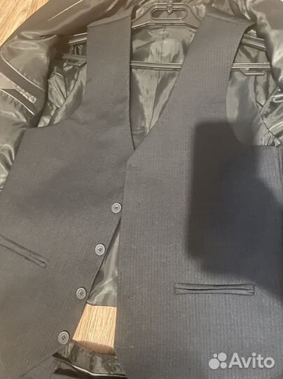 Школьный костюм на мальчика