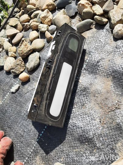 Экран на Рено Лагуна 2,Laguna 2