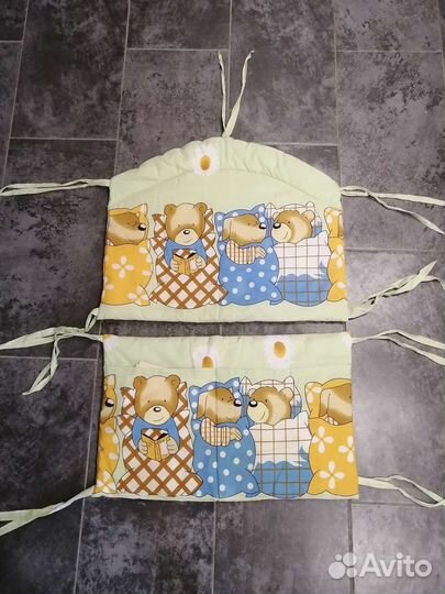 Комплект в детскую кроватку