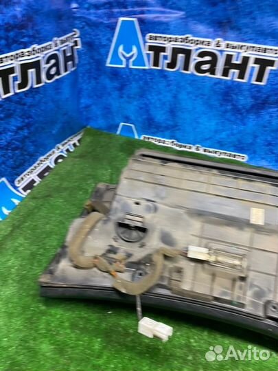 Бардачок Kia Ceed ED универсал G4FC 2008